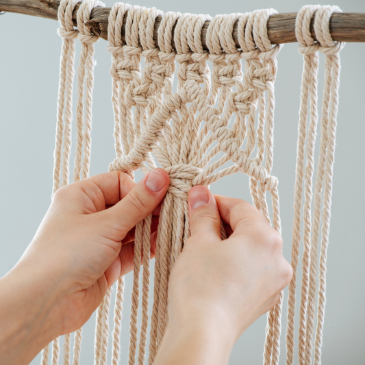 Prendas de macramé: tradición, arte y moda