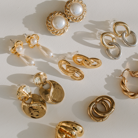 Accesorios Vintage: La Elegancia del Pasado en la Moda Actual
